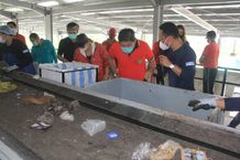 Serius Penanganan Sampah, Bupati Artha Meresmikan TPST Peh Sampah