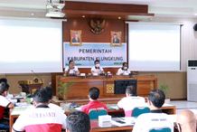 Bupati Suwirta Beri Penguatan Kepada OPD untuk Optimalisasi Keikutsertaan Penilaian dan Lomba-Lomba Lomba OPD