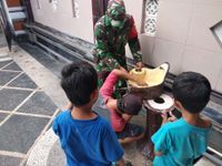 Program Sumbangsih Tempat Cuci Tangan Terus Bergulir, Kali Ini Menyasar Wilayah Nusa Penida Cuci Tangan