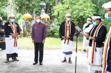 Gubernur Wayan Koster Dinobatkan Sebagai Dewan Penasehat Utama PPS Kertha Wisesa Wilayah Bali PPS Kertha Wisesa