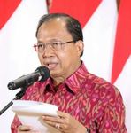 Gubernur Koster Resmi Berlakukan Penggunaan Pakaian Berbahan Kain Tenun Endek Bali Setiap Hari Selasa Endek Bali
