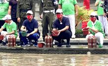 Wawali Jaya Negara Lepas 3.000 Bibit Lele dan 75 Burung di Tukad Badung IMLEK