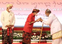 Gubernur Koster Ajak Pasemetonan Berpartisipasi Aktif Dukung Kebijakan Pemerintah Pasemetonan