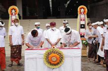 Serah Terima Pasar Sukawati Blok A-B, Bupati Mahayastra: Pasar Idaman Masyarakat Bali Pasar Sukawati