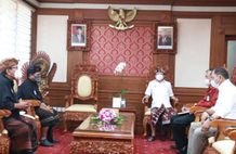 Gubernur Koster Apresiasi PPS Kertha Wisesa Melahirkan Atlet Nasional PPS Kertha Wisesa