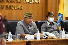 Plh Bupati Adi Arnawa Apresiasi Langkah DPRD Badung Mengenai Pilkel Desa Angantaka Desa Angantaka
