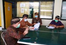 Percepat Program Padat Karya dan WUB, Bupati Suwirta Kunjungi Disnaker Klungkung WUB