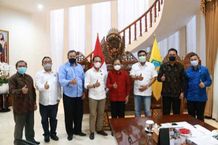 Gubernur Koster Tegaskan Dua ASITA di Bali Harus Bersatu ASITA