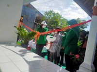 Bakti Sosial Bedah Rumah Kelar, Persit KCK Pengurus Daerah Udayana Serahkan Kunci Bedah Rumah