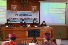 Bupati Suwirta Minta Semua Pihak Harus Bekerja Sama Dalam Upaya Menekan Inflasi Inflasi