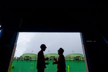 Serius dan Konsisten Kembangkan Energi Bersih, PLN Raih Renewable Energy Markets Asia Awards 2021 REC