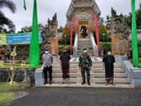 Sinergi TNI-Polri Amankan Jumat Agung di Jembrana Sinergi TNI-POLRI
