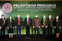 Walikota Jaya Negara Hadiri Pelantikan IDI Denpasar IDI Denpasar