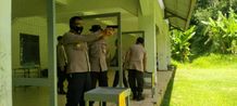 Antisipasi Aksi Terorisme, Kapolres Klungkung Pimpin Langsung Latihan Menembak Menembak