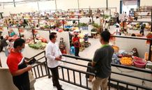 Bupati Suwirta Monev Pasar Umum Galiran dan Pasar Seni Jelang Hari Raya Galungan dan Kuningan Harga