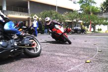 Safety Riding Bersama CBR250RR Bali, Mengenal Fitur Penjaga Stabilitas Motor Saat Ngerem dan Nikung Safety Riding