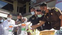 Ditres Narkoba Polda Bali Musnahkan Berbagai Jenis Barang Bukti Narkoba Barang Bukti