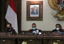 Gubernur Bali Harapkan PERDA Nomor 4 Tahun 2019 Menjadi Payung Hukum Bagi Desa Adat untuk Bisa Memperluas Usaha Desa Adat Desa Adat