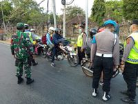 TNI Lakukan Penebalan Personel di Pos Penyekatan Mudik Gilimanuk Gilimanuk