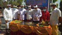 Bupati Mahayastra Resmikan Pasar Desa Adat Bona Pasar