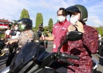 Bupati Suwirta Pertama Kali Bawa Sepeda Motor Setelah Delapan Tahun Menjabat Sentrik