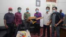 Wabup Sutjidra Dukung Pembinaan Atlet Bola Voli Desa Banyupoh Bola Voli