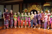 Denpasar Raih Juara I Lomba Busana Kerja Adat Bali dan Busana Casual Pesta Kesenian Bali