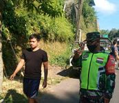 Aparat Gabungan Gelar Operasi Yustisi untuk Mendisiplinkan Warga Masyarakat Disiplin