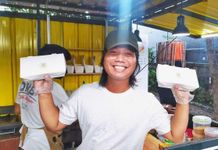 Demi Bertahan Hidup, Mantan Pelaut Jualan Roti Bakar Rasa Kekinian Rosiba