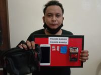 Bawa Sabu, Sopir Truck Expedisi Diciduk Resnarkoba Polres Bangli Narkoba