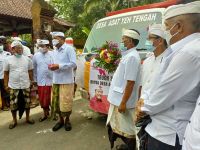 Bupati Mahayastra Luncurkan Truk BUPDA Yehtengah TPA