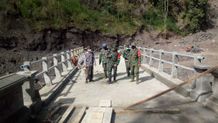 Terima Kasih TNI AD, Kini Masyarakat Karangasem Miliki Jembatan Penghubung Bukit Galah-Yeh Kori TMMD