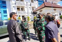 Pangdam Cek Langsung Pelaksanaan Tracing dan Isolasi Terpusat di Buleleng Isolasi
