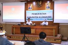 Bupati Suwirta Pimpin Rapat Antisipasi Penanganan Ruang Isolasi Covid-19 di Kabupaten Klungkung PPKM