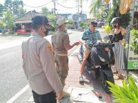 Tim Yustisi Gabungan Tindak Tegas WNA Tanpa Masker Masker