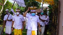Pemkab Jembrana Gelar Upacara Mendak Pajenengan, Kembalikan Pusaka Jembrana Pusaka