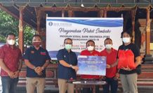 BI Bali Serahkan 1.000 Paket Sembako kepada DPN Peradah Sosial