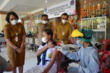 Vaksinasi Covid-19 untuk Usia 12-17 Tahun di Kota Denpasar Resmi Dimulai Vaksin Covid-19