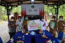 Bupati Tamba Ajak Satukan Tekad dan Langkah Lawan Pandemi Covid-19 CSR BPD Bali