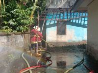 Sebuah Tungku Milik Warga di Abiansemal Terbakar, Seisi Dapur Hangus Tak Bersisa Dapur