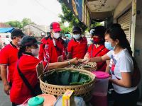 Bantu Masyarakat Terdampak Covid-19, K3S Cabang Kecamatan Denut dan PGRI Kota Denpasar Borong Nasi Jinggo Pedagang Pinggir Jalan Nasi Jinggo