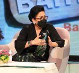 Putri Koster Ajak Masyarakat Tingkatkan Semangat Gotong Royong di Masa Pandemi PKK