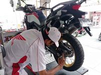 Jaga Kesehatan Motor Honda, Dapatkan Promo Paket Servis Hemat Servis Motor Honda