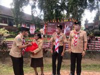 Ringankan Dampak Covid-19, Kwarda Bali Bagikan Sembako Kepada Sesepuh Pramuka di Gianyar Sembako