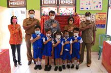 Bupati Suwirta Kebut 100 Persen Satu Desa Satu TK Negeri TK Negeri Klungkung
