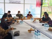 Melalui Coklat Morning, Eksekutif dan Legislatif Jembrana Gelar Pertemuan Kopi