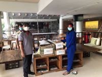 Rotary Club Sumbangkan 700 Cup Loloh Imune untuk Pasien Covid-19 di Dua Isoter Kota Denpasar Covid-19