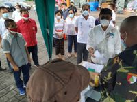 Wali Kota Jaya Negara Tinjau Vaksinasi Covid-19 di Vihara Satya Dharma Benoa INTI Bali