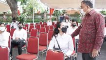 Pantau Seleksi CPNS di Hari Pertama, Bupati Tamba Pastikan Seleksi Berjalan Transparan CPNS