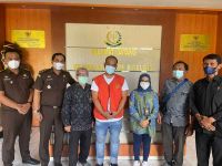 Rugikan Negara Rp1,3 Miliar, Kanwil Pajak Bali Serahkan Tersangka Pengemplang Pajak ke Kejari Buleleng Pajak